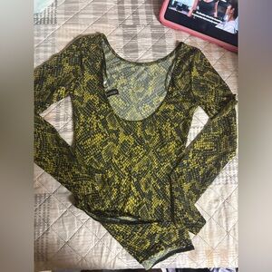 H&M Yellow and Black Snake Print Bodysuit